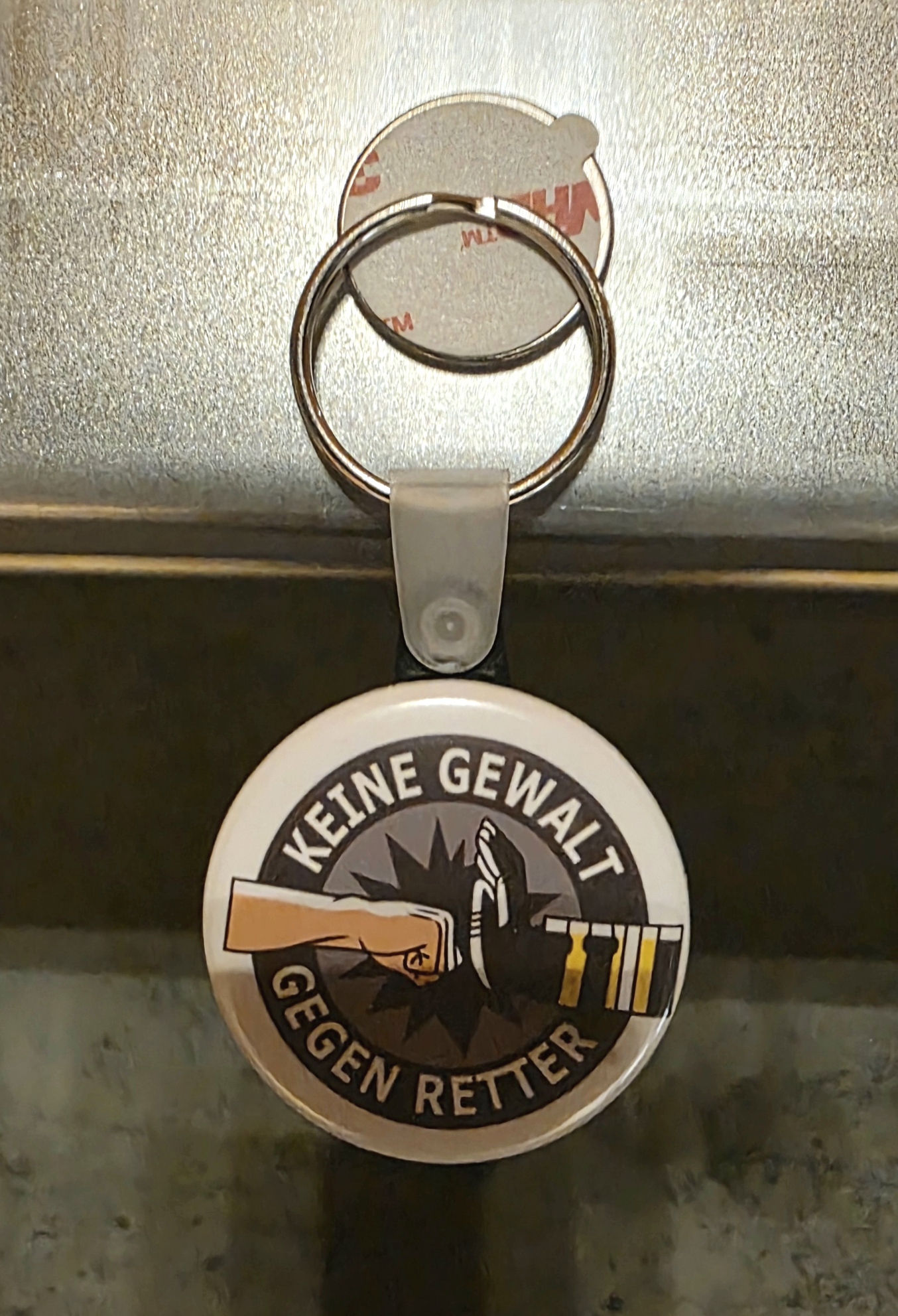 Keine Gewalt gegen Retter